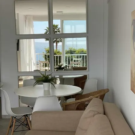 Apartment 2 Frontal Al Mar 3 *